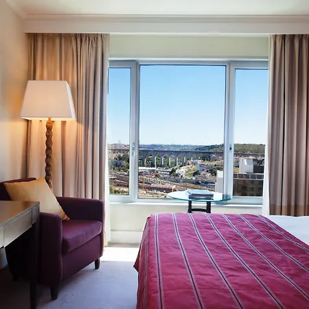 Corinthia Лісабон