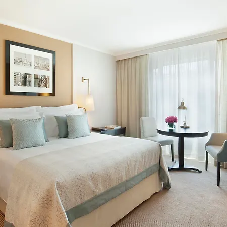 Corinthia Lisbon