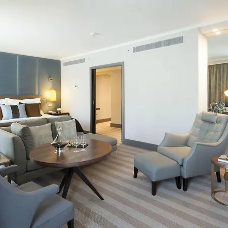 Hotel Corinthia 5*
