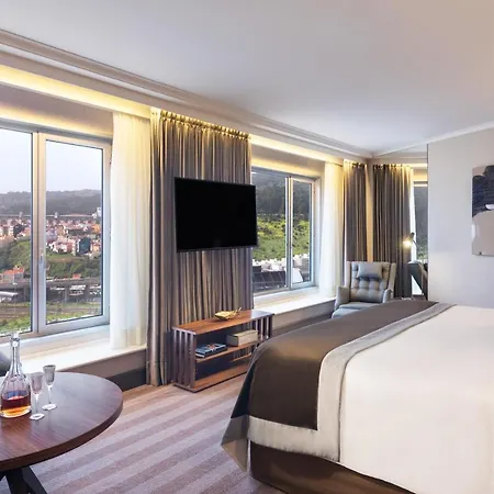 Corinthia Lisbon