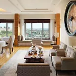 Ξενοδοχείο Corinthia 5*