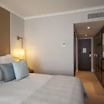 Ξενοδοχείο Corinthia 5*