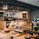 Ξενοδοχείο Corinthia 5*